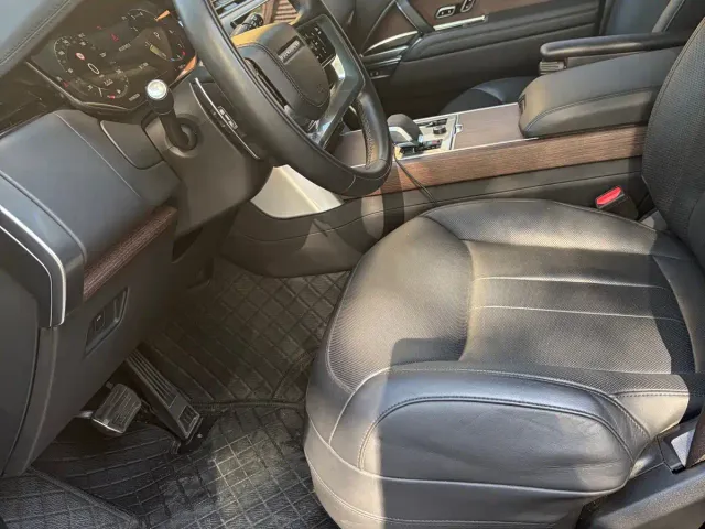 Land Rover Range Rover — Фото автомобиля 13