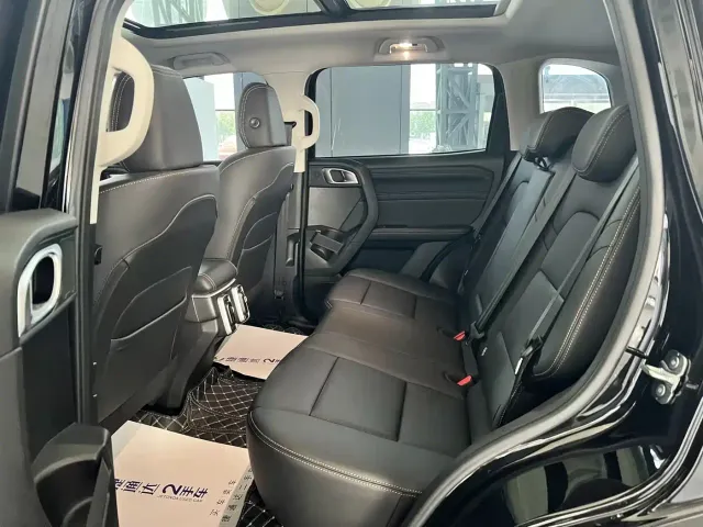Haval Big Dog — Фото автомобиля 11