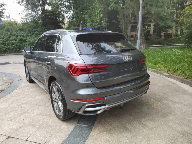 Audi Q3 — Фото автомобиля 5