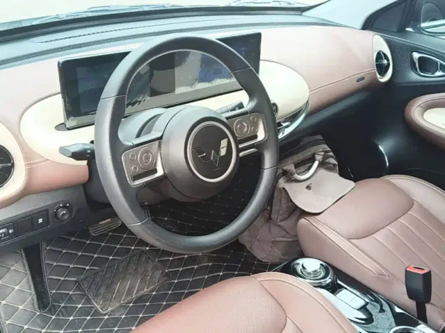Wuling Bingo — Фото автомобиля 9
