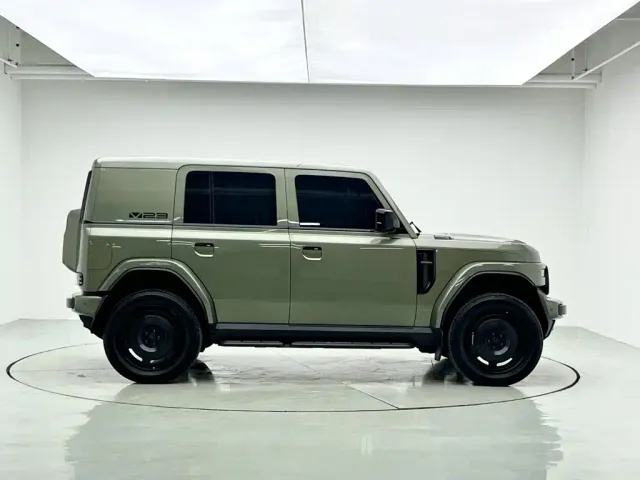 iCAR V23 — Фото автомобиля 14