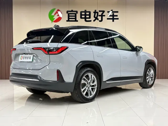 Nio ES6 — Фото автомобиля 5