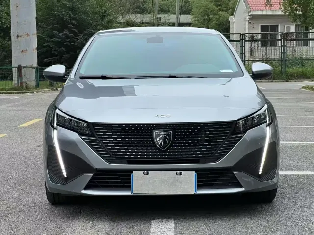 Peugeot 408 — Фото автомобиля 2