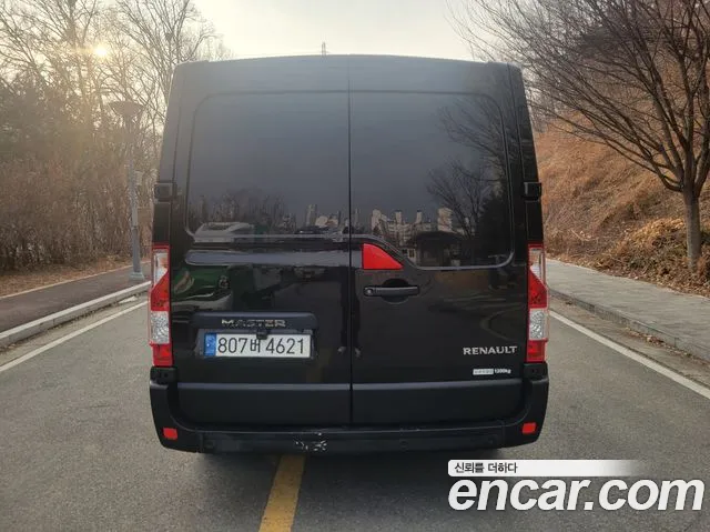 Renault Korea Master — Фото автомобиля 5