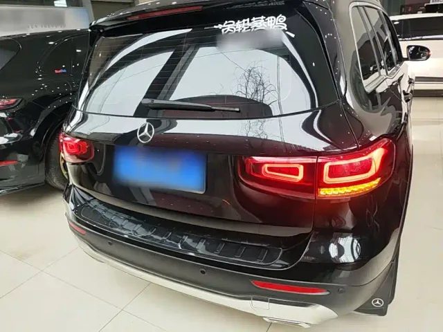 Mercedes-Benz GLB-Class — Фото автомобиля 5
