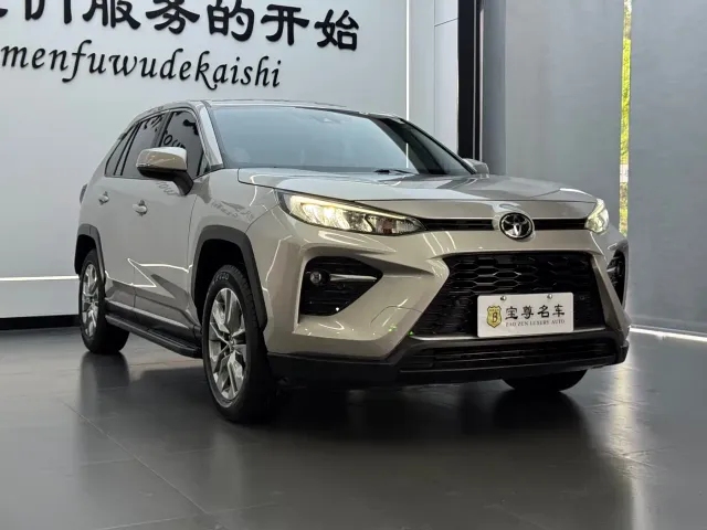 Toyota Wildlander — Фото автомобиля 3