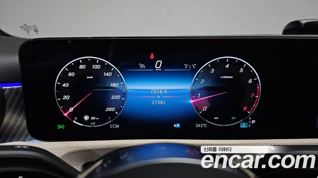 Mercedes-Benz A-Class W177 — Фото автомобиля 11