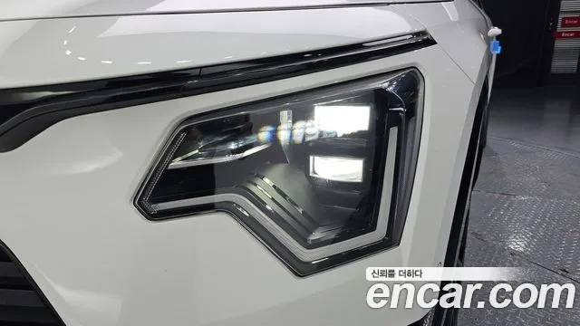 Kia Niro The All New — Фото автомобиля 7
