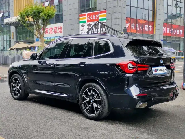 BMW BMW X3 2022 Facelift xDrive25i M Sport Package — Фото автомобиля 4