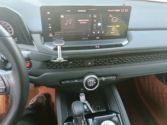 Honda Accord — Фото автомобиля 17