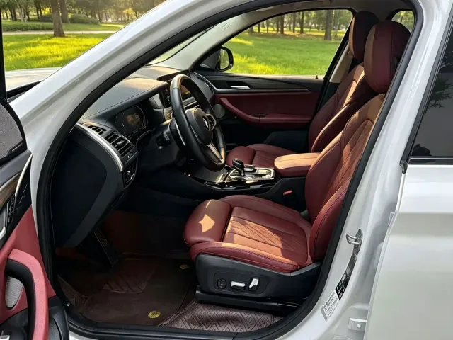 BMW X3 — Фото автомобиля 8