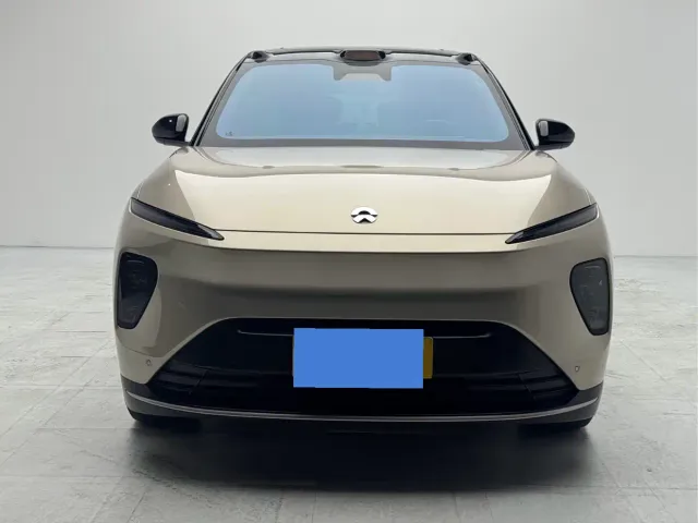 Nio ES8 — Фото автомобиля 2