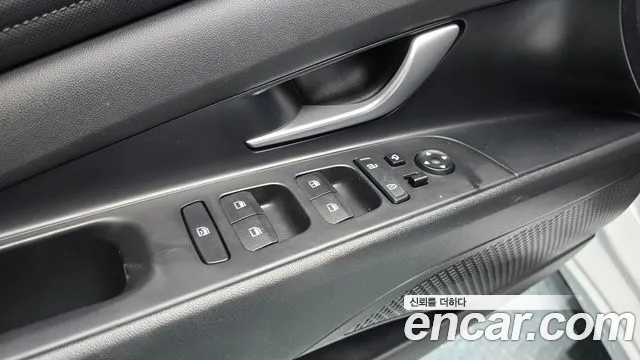 Hyundai AVANTE — Фото автомобиля 28