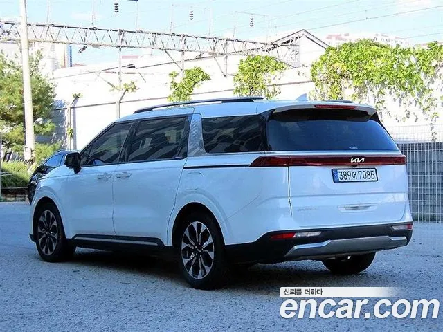 Kia Carnival 4th Gen — Фото автомобиля 4