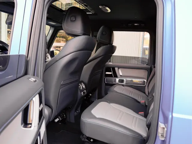 Mercedes-Benz G-Class — Фото автомобиля 12