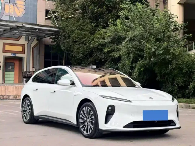Nio ET5 Touring — Фото автомобиля 3