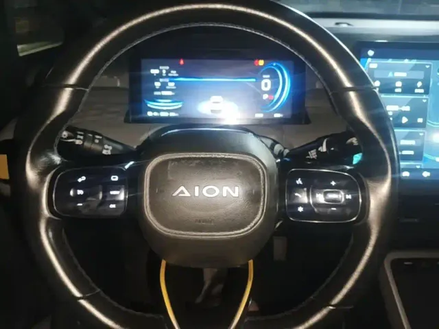 GAC Aion Y — Фото автомобиля 10