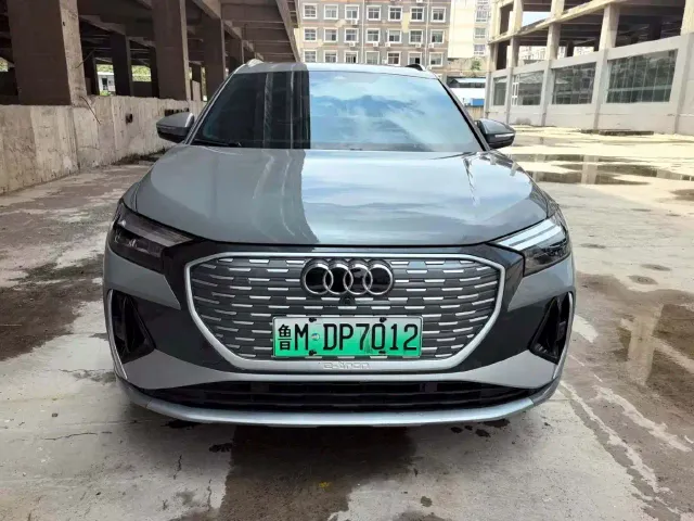 Audi Q4 e-tron — Фото автомобиля 2