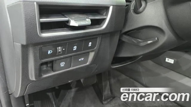 Hyundai Sonata — Фото автомобиля 26