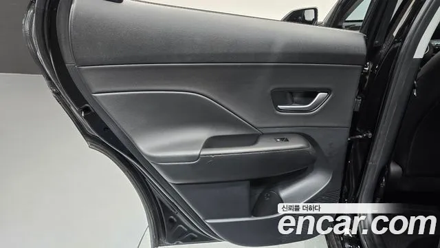 Hyundai Kona SX2 — Фото автомобиля 14