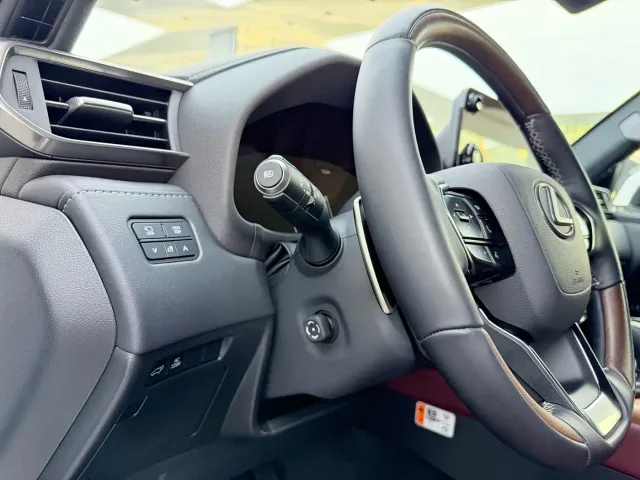 Lexus LX — Фото автомобиля 12