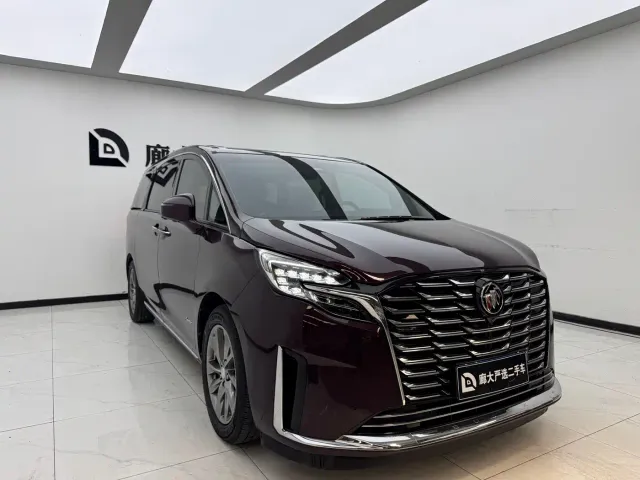 Buick Buick GL8 2023 Avenir 6-Seater Executive Edition — Фото автомобиля 3