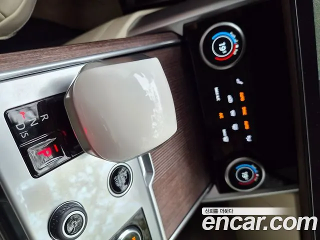 Land Rover Range Rover 5th Gen — Фото автомобиля 15