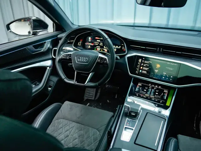 Audi A6L — Фото автомобиля 11