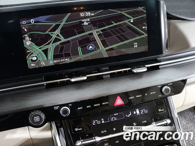 Kia Carnival Generation 4 — Фото автомобиля 8