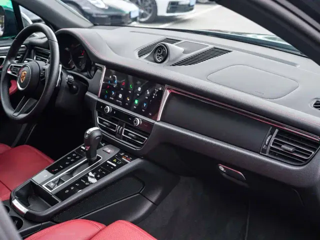 Porsche Macan — Фото автомобиля 7