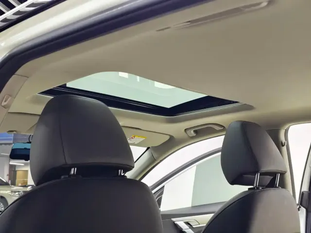 Geely Binyue — Фото автомобиля 12