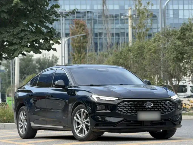 Ford Mondeo — Фото автомобиля 14
