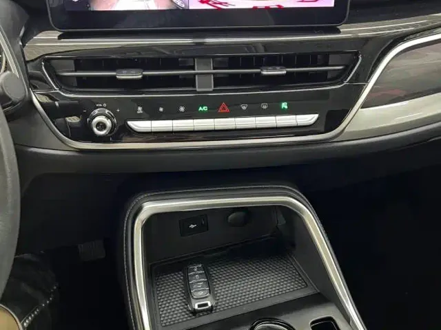 Haval H6 — Фото автомобиля 10