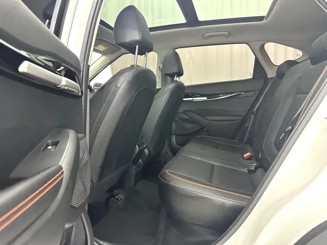 Kia Seltos — Фото автомобиля 12