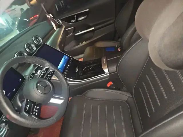 Mercedes-Benz C-Class — Фото автомобиля 7