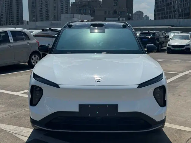 Nio ES6 — Фото автомобиля 3