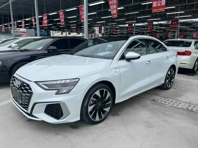 Фотография автомобиля — Audi A3