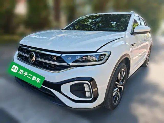 Фотография автомобиля — Volkswagen T-Roc
