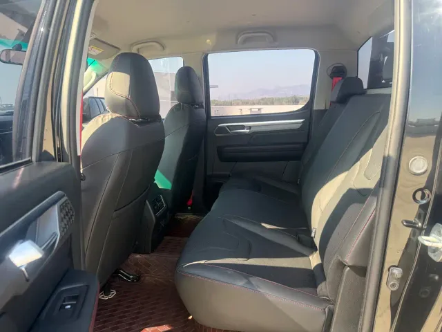 JAC Motors JAC T8 — Фото автомобиля 6