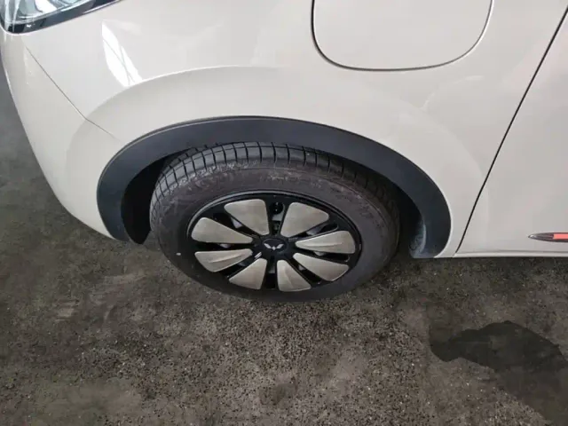 Wuling Bingo — Фото автомобиля 22