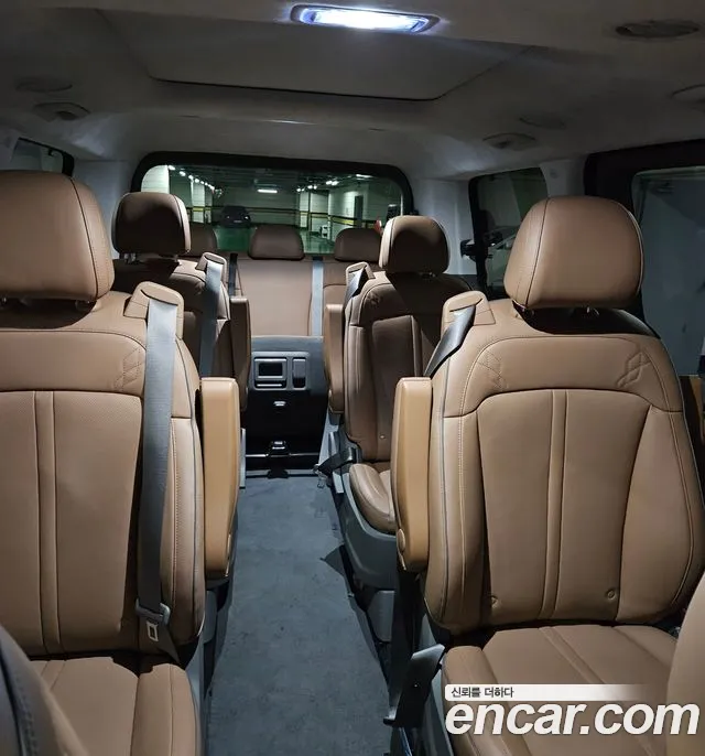 Hyundai Staria — Фото автомобиля 10