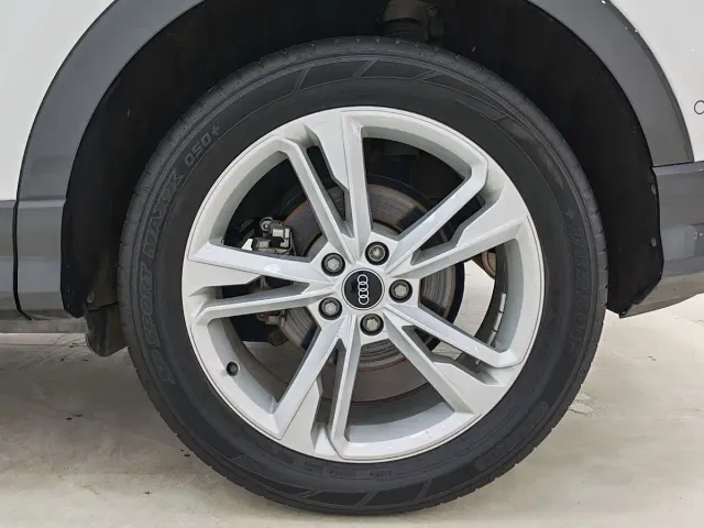 Audi Q3 — Фото автомобиля 18