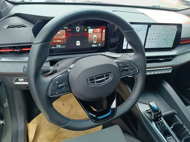 Geely Binrui — Фото автомобиля 7