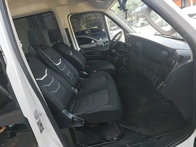 Iveco Daily — Фото автомобиля 19