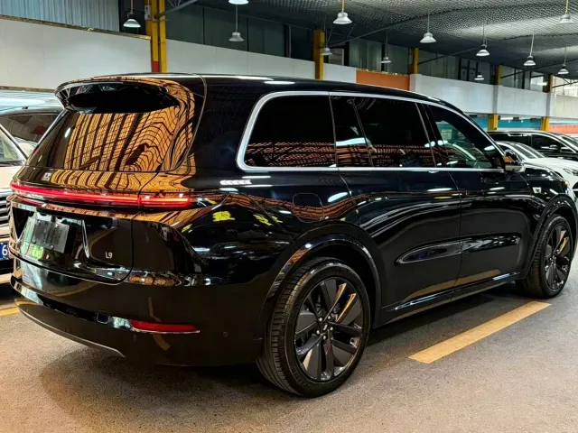 Li Auto L9 — Фото автомобиля 3