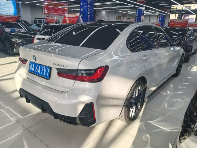 BMW 3 Series — Фото автомобиля 9