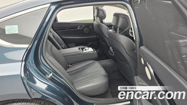 Genesis G80 RG3 — Фото автомобиля 12