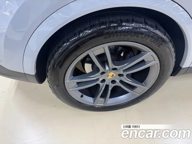 Porsche Cayenne PO536 — Фото автомобиля 13