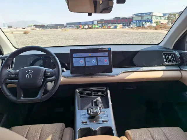 BYD Song Pro — Фото автомобиля 8