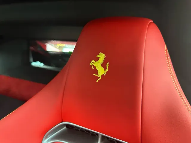 Ferrari SF90 — Фото автомобиля 19